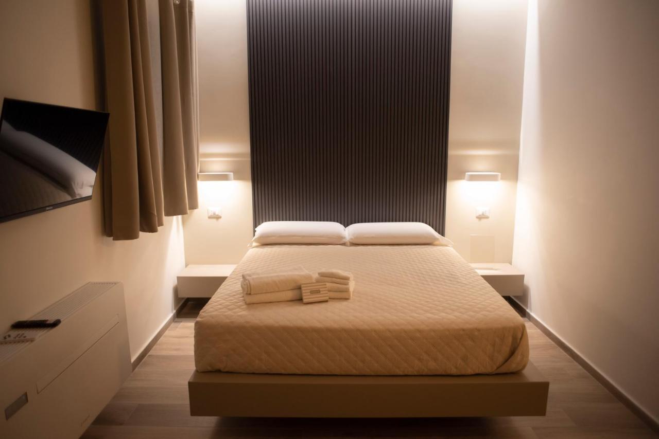 House Room Civico 56 克罗托内 外观 照片